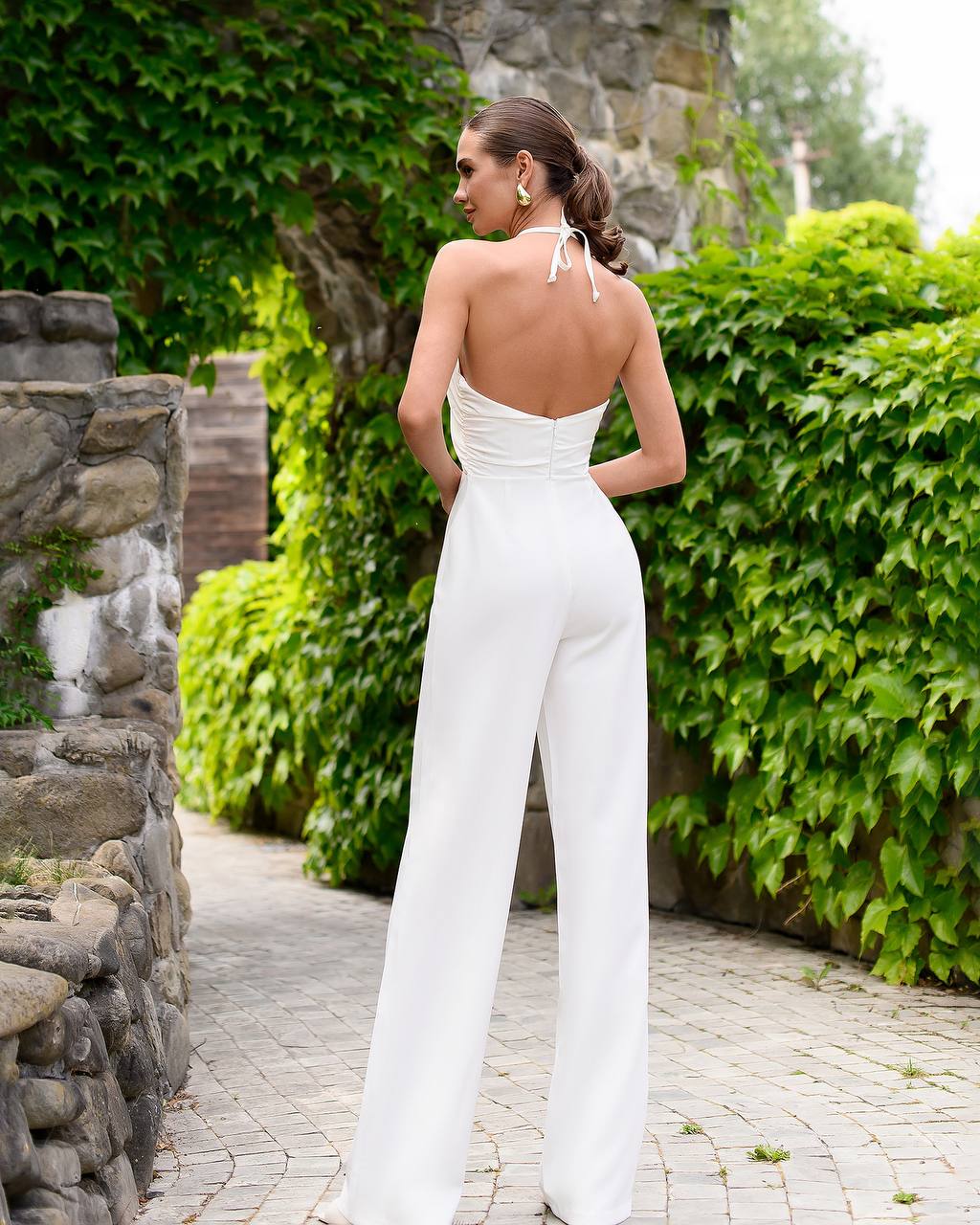 Tracksuit | White suit